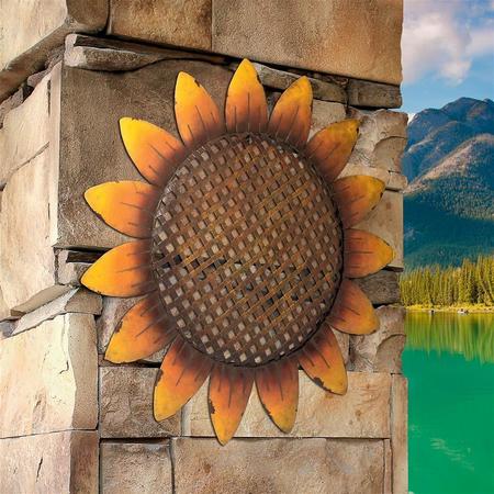 DESIGN TOSCANO Van Grow Supersized Sunflower Wall Sculpture FU66999